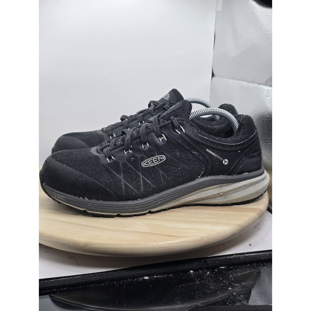 Men's 10.5 EE- KEEN Utility Black Work Safety Toe Shoes ASTM F2413-18 Steele Toe